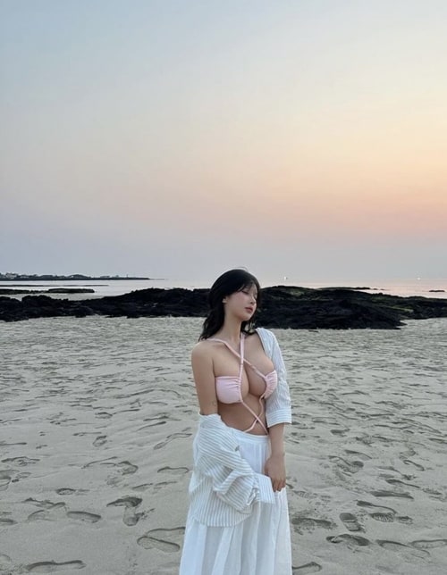 모래밭과 미녀