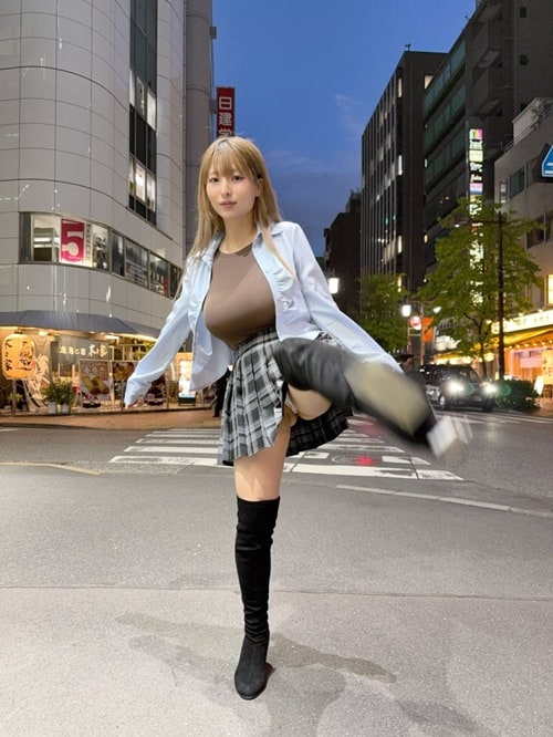 사랑스런 그라비아모델
