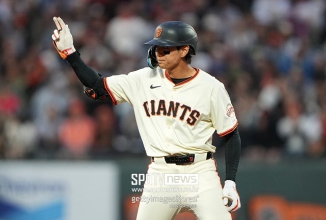 11일 만에 장타가 터졌다…이정후, 시즌 6호 3루타 포함 1득점→SF는 5-12 패배