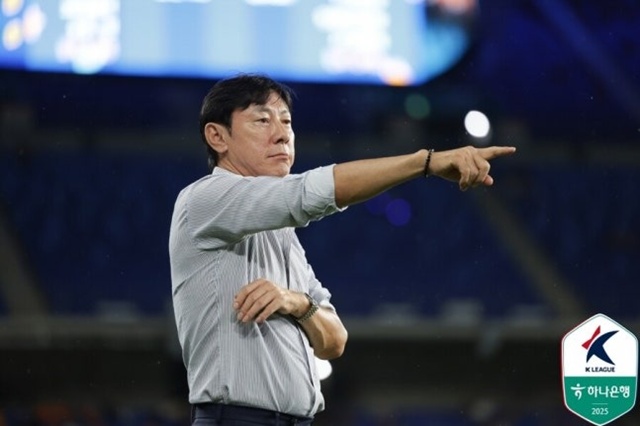 수원FC에 '4실점', 2경기 만에 울산 현실 파악...신태용 감독 