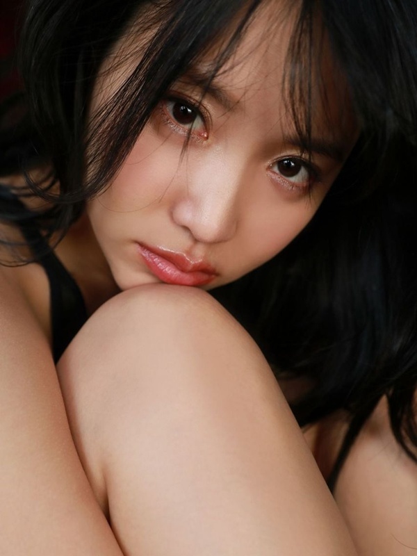 수영복입고 포즈 지림