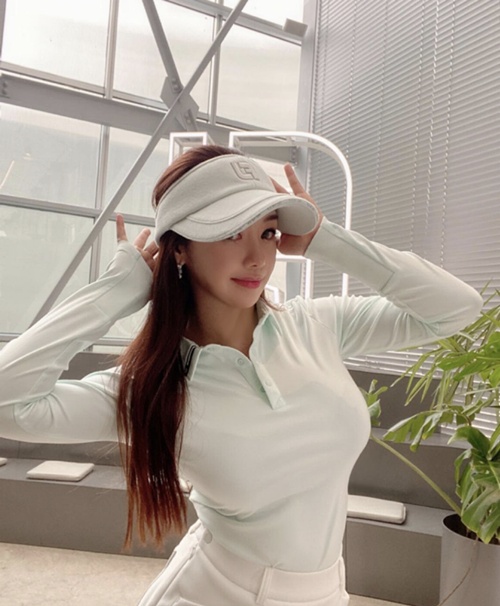 같이 골프치고 싶어