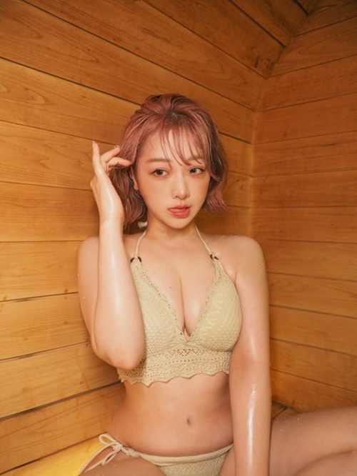 뽀얀피부 처자