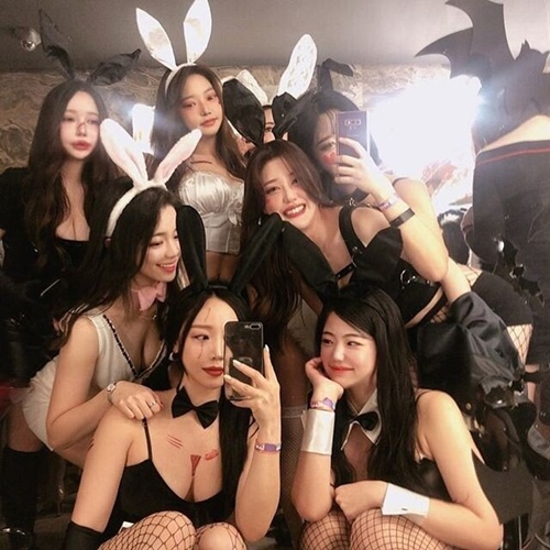 전문모델의 할로윈